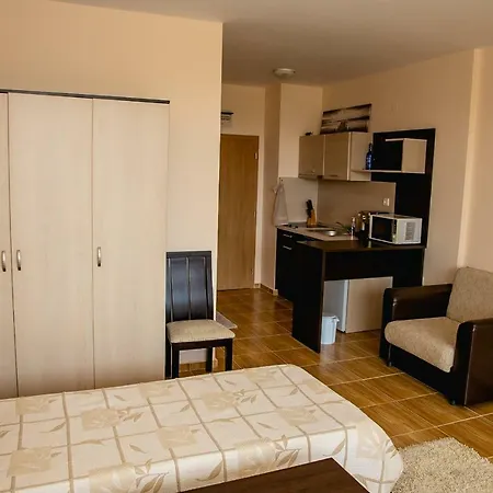 Magic Dreams Bright Studio With Parking + Pool شقة *